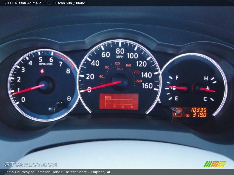 Tuscan Sun / Blond 2011 Nissan Altima 2.5 SL