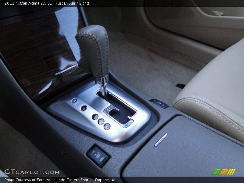 Tuscan Sun / Blond 2011 Nissan Altima 2.5 SL