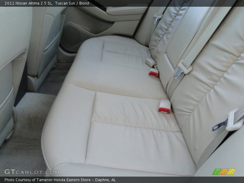 Tuscan Sun / Blond 2011 Nissan Altima 2.5 SL