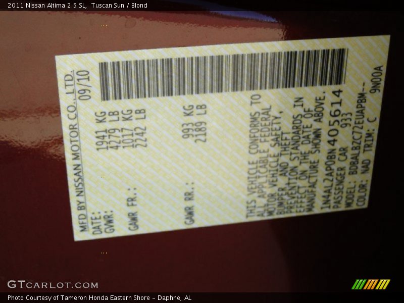 Tuscan Sun / Blond 2011 Nissan Altima 2.5 SL