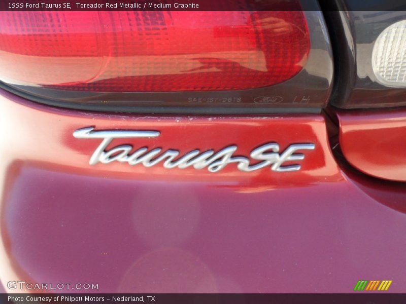  1999 Taurus SE Logo