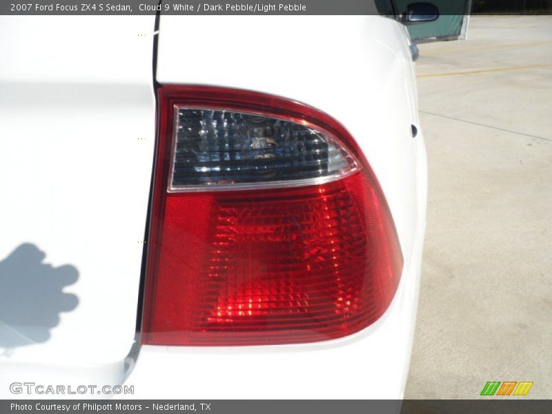 Cloud 9 White / Dark Pebble/Light Pebble 2007 Ford Focus ZX4 S Sedan