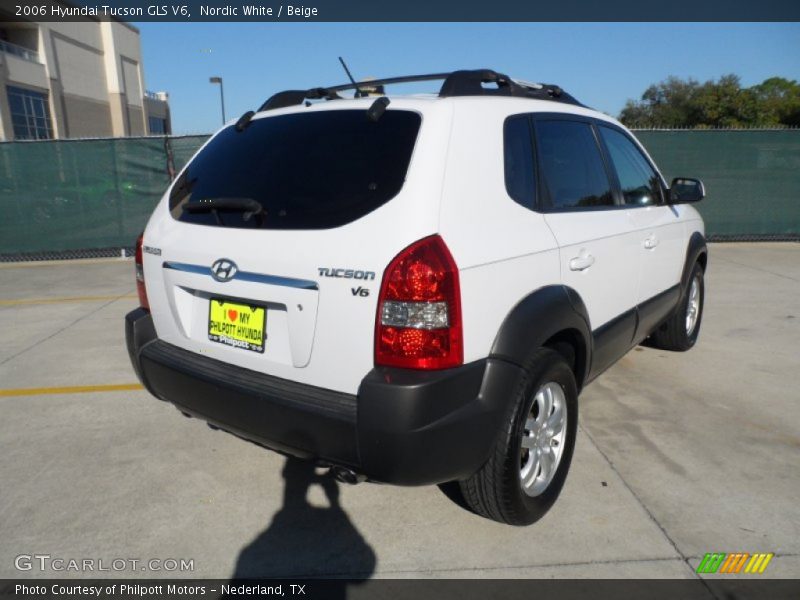 Nordic White / Beige 2006 Hyundai Tucson GLS V6