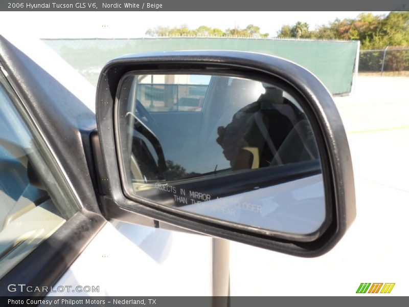 Nordic White / Beige 2006 Hyundai Tucson GLS V6