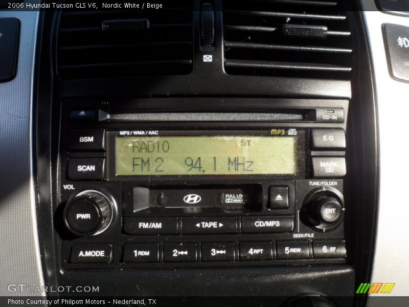Nordic White / Beige 2006 Hyundai Tucson GLS V6