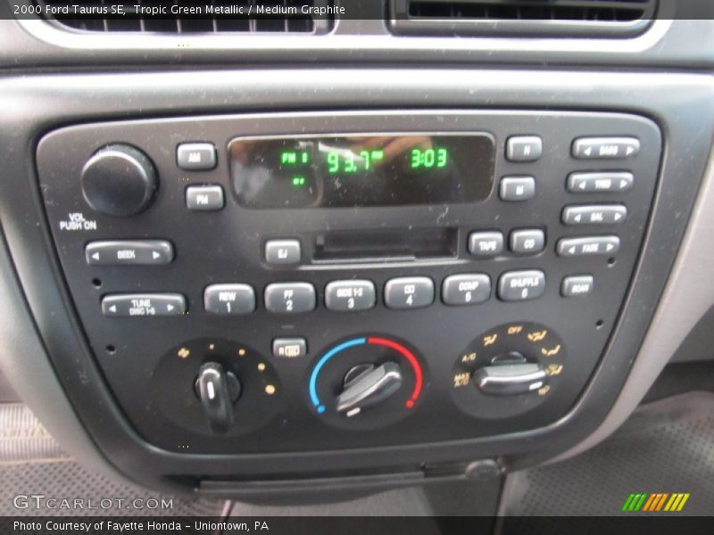 Audio System of 2000 Taurus SE