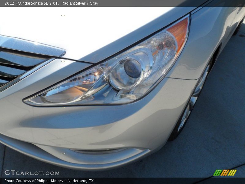 Radiant Silver / Gray 2012 Hyundai Sonata SE 2.0T