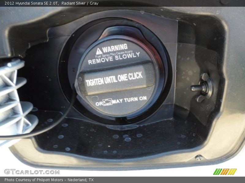 Radiant Silver / Gray 2012 Hyundai Sonata SE 2.0T