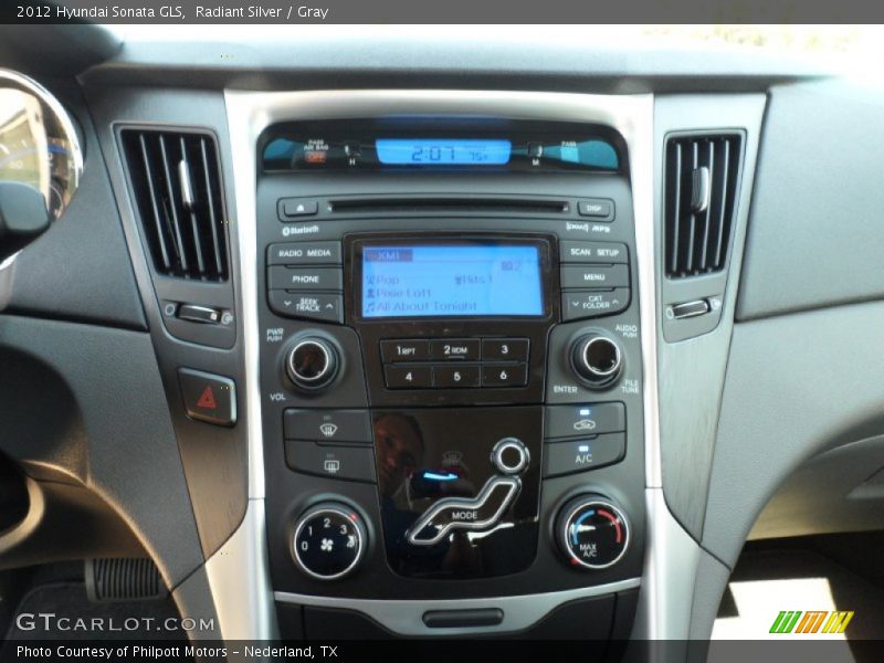Radiant Silver / Gray 2012 Hyundai Sonata GLS