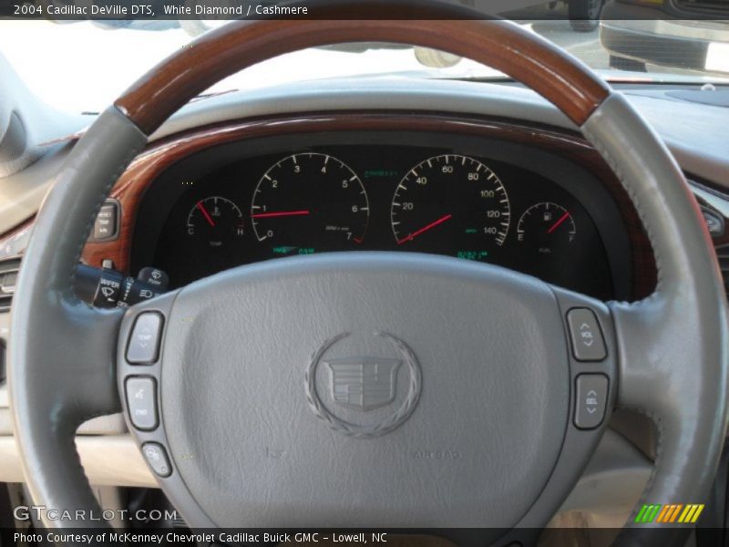 White Diamond / Cashmere 2004 Cadillac DeVille DTS