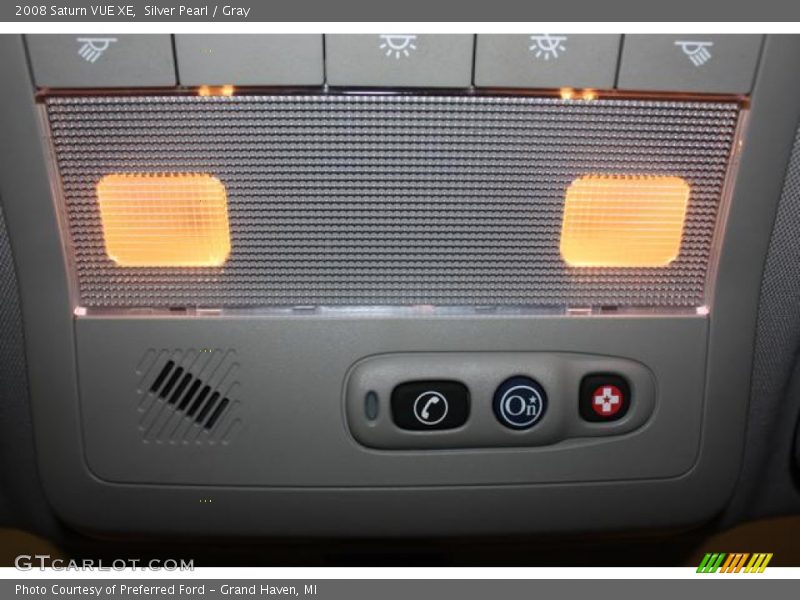 Silver Pearl / Gray 2008 Saturn VUE XE
