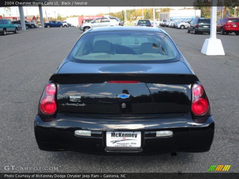 Black / Neutral 2004 Chevrolet Monte Carlo LS