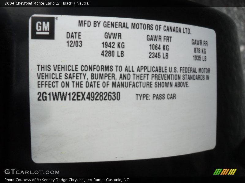 Black / Neutral 2004 Chevrolet Monte Carlo LS