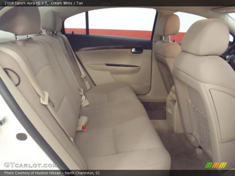 Cream White / Tan 2008 Saturn Aura XE 3.5