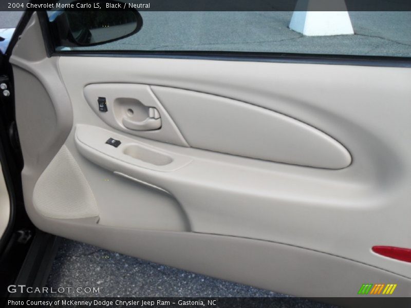 Black / Neutral 2004 Chevrolet Monte Carlo LS