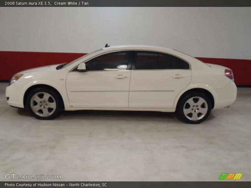 Cream White / Tan 2008 Saturn Aura XE 3.5
