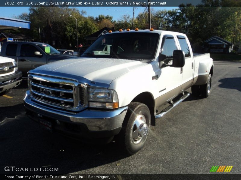 Oxford White / Medium Parchment 2002 Ford F350 Super Duty Lariat Crew Cab 4x4 Dually