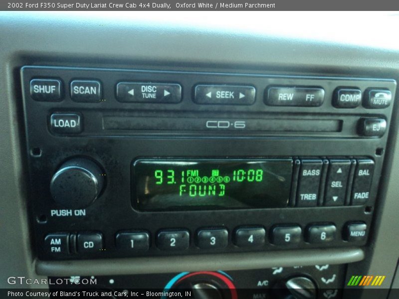 Audio System of 2002 F350 Super Duty Lariat Crew Cab 4x4 Dually