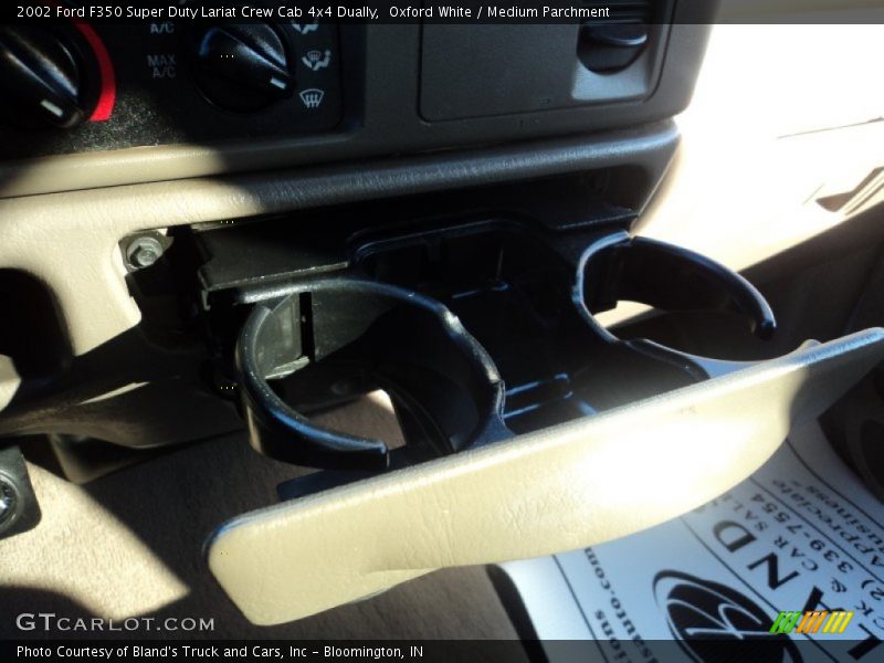 Oxford White / Medium Parchment 2002 Ford F350 Super Duty Lariat Crew Cab 4x4 Dually