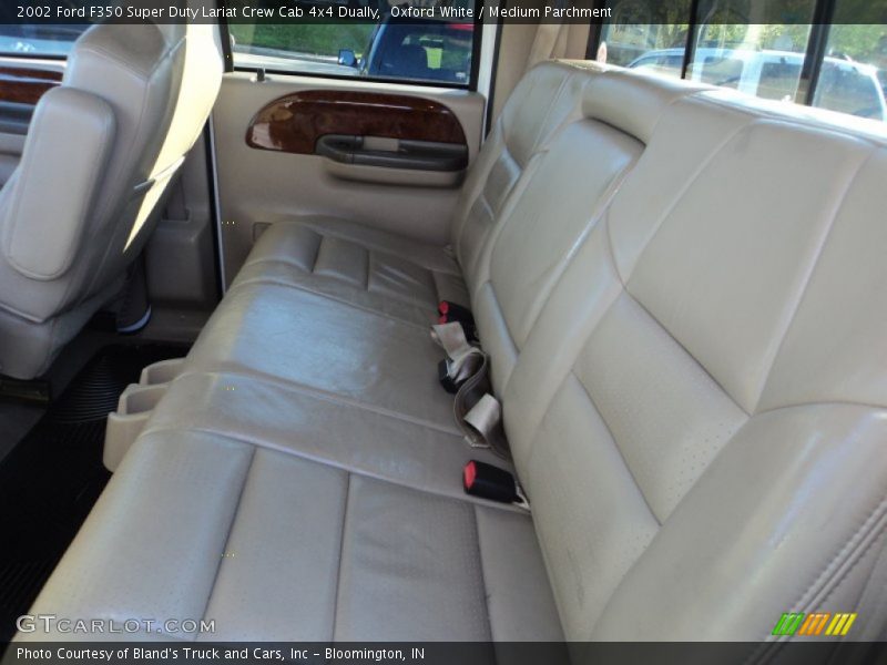 Oxford White / Medium Parchment 2002 Ford F350 Super Duty Lariat Crew Cab 4x4 Dually