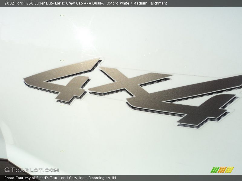  2002 F350 Super Duty Lariat Crew Cab 4x4 Dually Logo