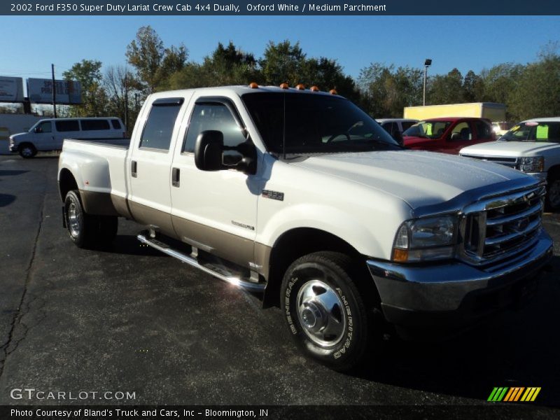Oxford White / Medium Parchment 2002 Ford F350 Super Duty Lariat Crew Cab 4x4 Dually