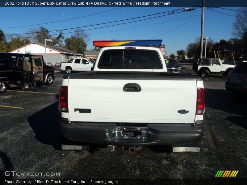 Oxford White / Medium Parchment 2002 Ford F350 Super Duty Lariat Crew Cab 4x4 Dually