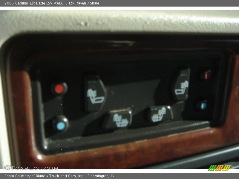 Black Raven / Shale 2005 Cadillac Escalade ESV AWD
