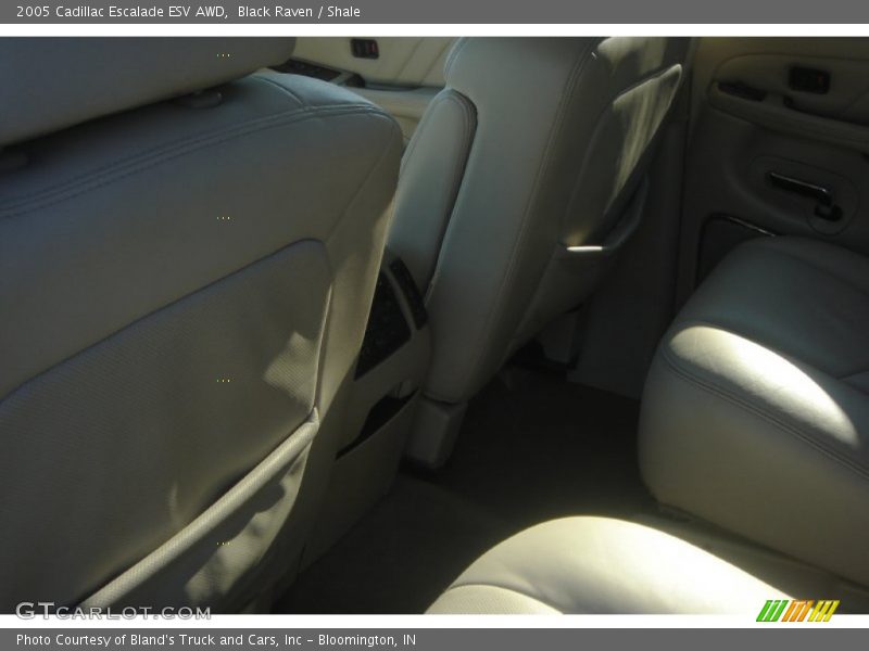 Black Raven / Shale 2005 Cadillac Escalade ESV AWD