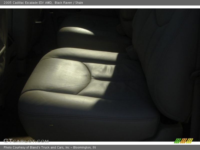 Black Raven / Shale 2005 Cadillac Escalade ESV AWD
