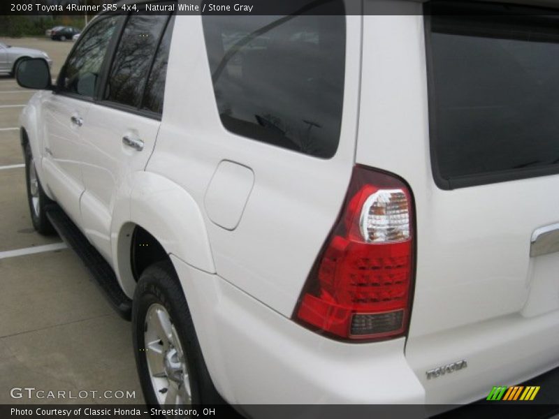 Natural White / Stone Gray 2008 Toyota 4Runner SR5 4x4