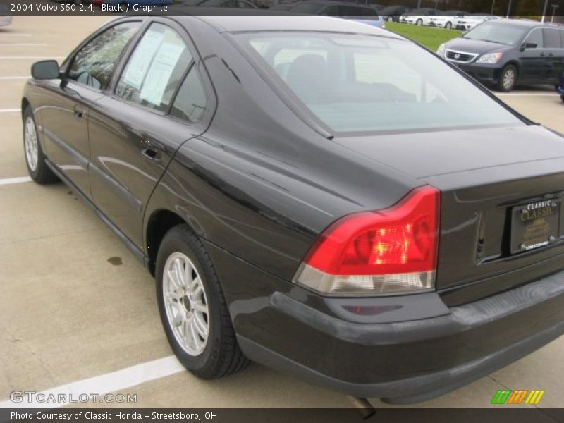 Black / Graphite 2004 Volvo S60 2.4