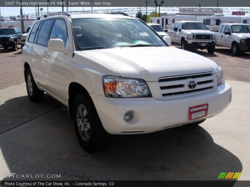 Super White / Ash Gray 2007 Toyota Highlander V6 4WD
