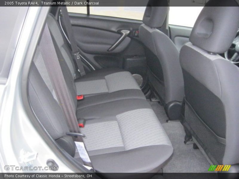 Titanium Metallic / Dark Charcoal 2005 Toyota RAV4