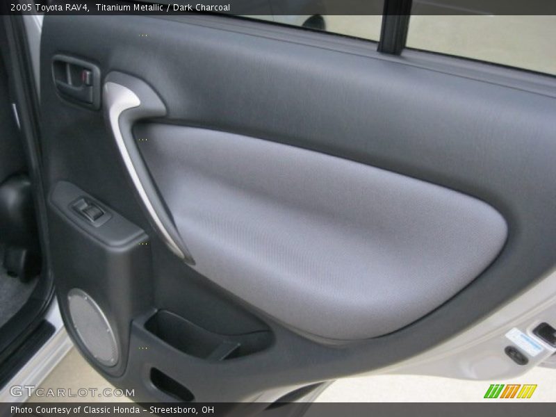 Titanium Metallic / Dark Charcoal 2005 Toyota RAV4