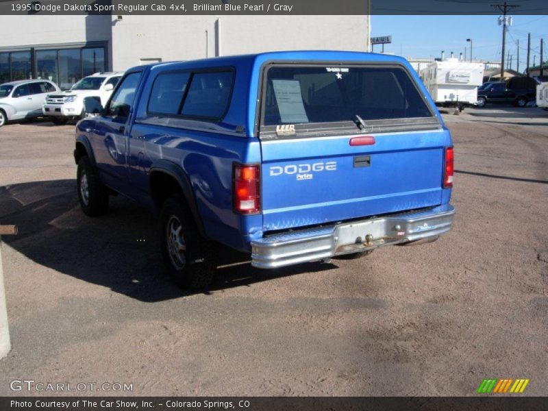 Brilliant Blue Pearl / Gray 1995 Dodge Dakota Sport Regular Cab 4x4