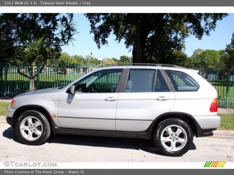 Titanium Silver Metallic / Grey 2001 BMW X5 4.4i