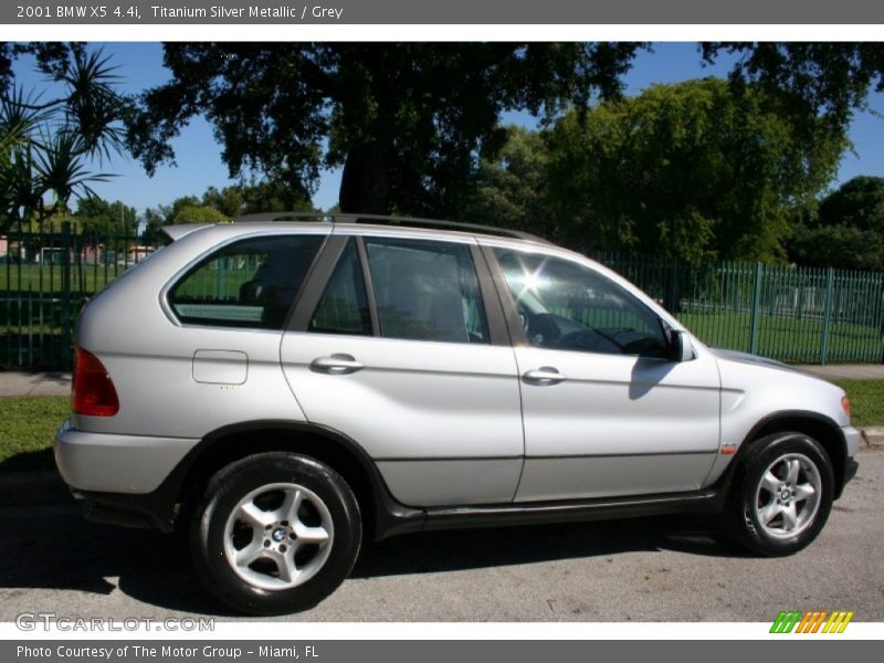 Titanium Silver Metallic / Grey 2001 BMW X5 4.4i