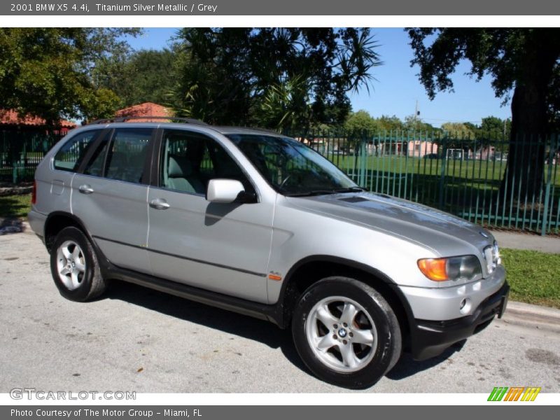 Titanium Silver Metallic / Grey 2001 BMW X5 4.4i