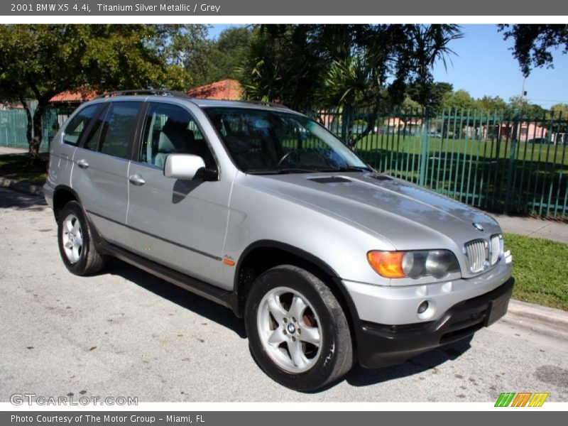Titanium Silver Metallic / Grey 2001 BMW X5 4.4i