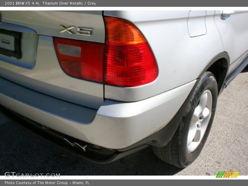 Titanium Silver Metallic / Grey 2001 BMW X5 4.4i