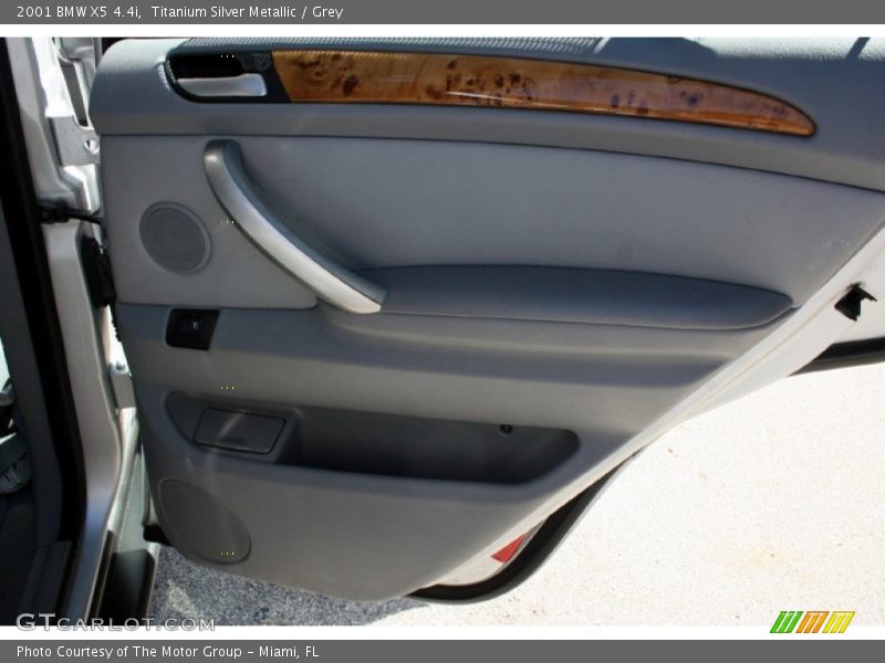 Titanium Silver Metallic / Grey 2001 BMW X5 4.4i