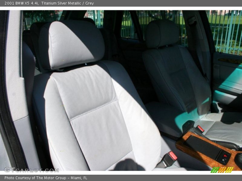 Titanium Silver Metallic / Grey 2001 BMW X5 4.4i