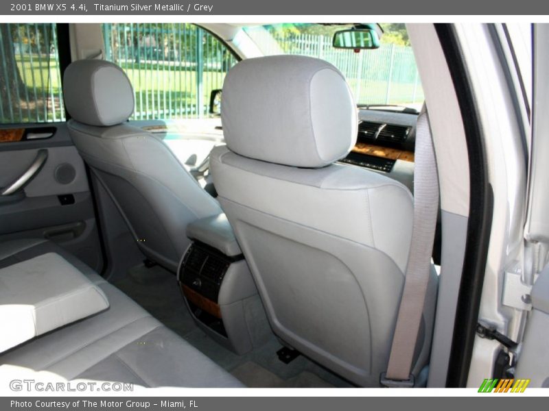 Titanium Silver Metallic / Grey 2001 BMW X5 4.4i