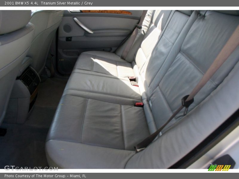 Titanium Silver Metallic / Grey 2001 BMW X5 4.4i