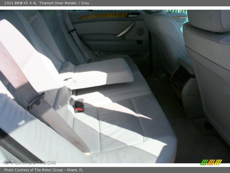 Titanium Silver Metallic / Grey 2001 BMW X5 4.4i