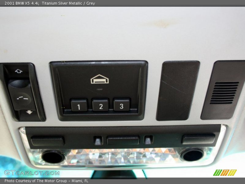 Titanium Silver Metallic / Grey 2001 BMW X5 4.4i