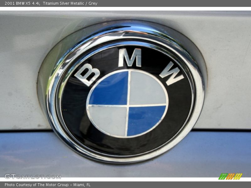 Titanium Silver Metallic / Grey 2001 BMW X5 4.4i