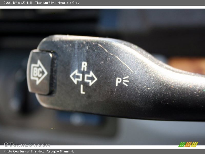 Titanium Silver Metallic / Grey 2001 BMW X5 4.4i