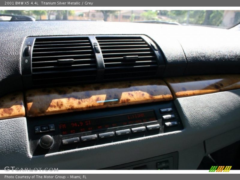 Titanium Silver Metallic / Grey 2001 BMW X5 4.4i